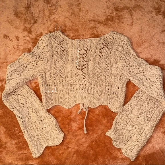 Audrey Parks - Francesca's - Beige Knit Cropped Sweater - Size Med - NWT - Picture 2 of 7